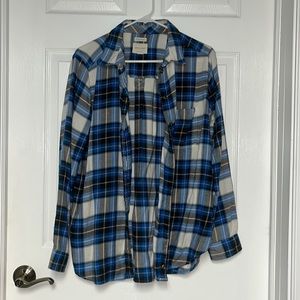 Women’s Button Up Blouse
